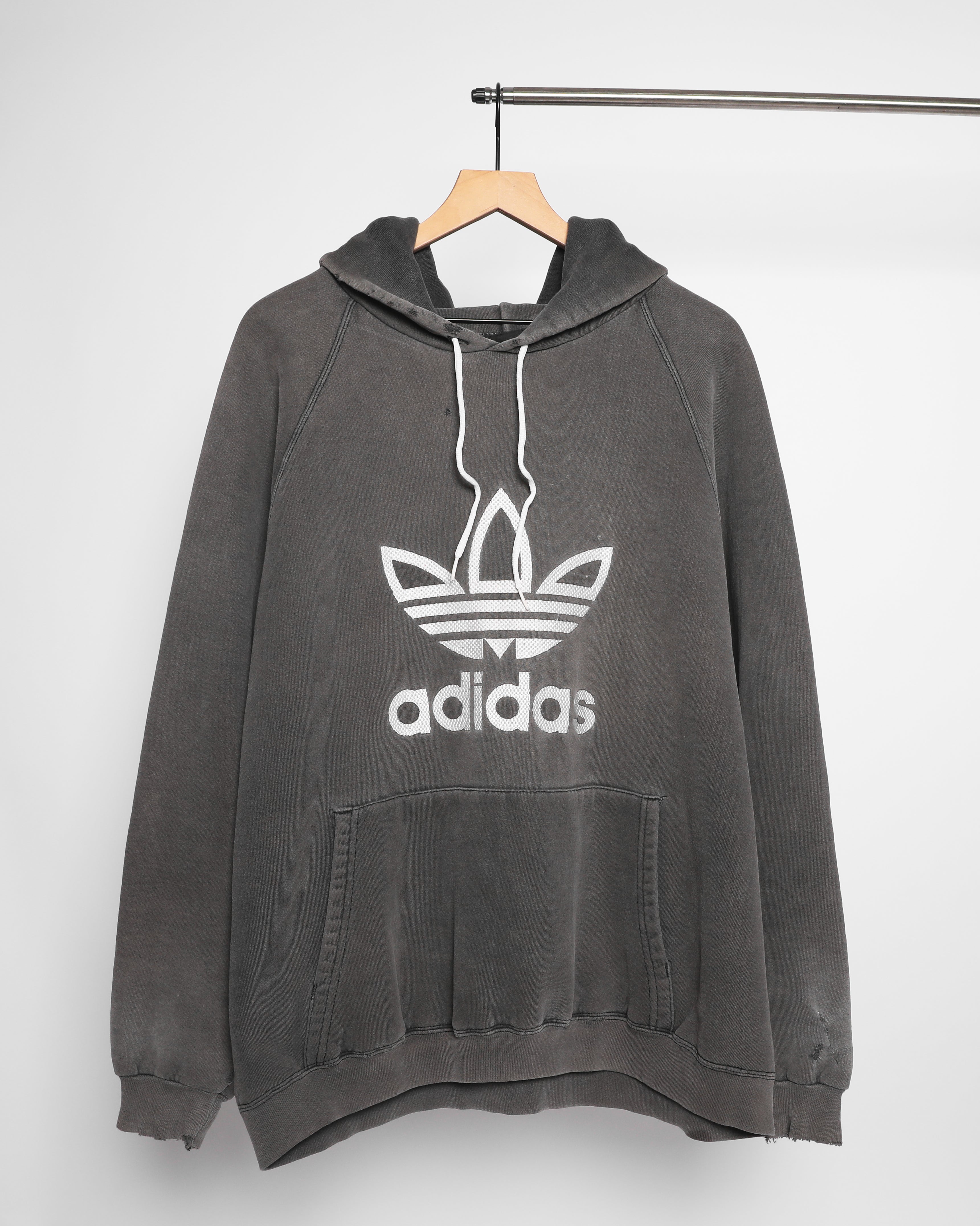 90s Faded Adidas Trefoil (XL)