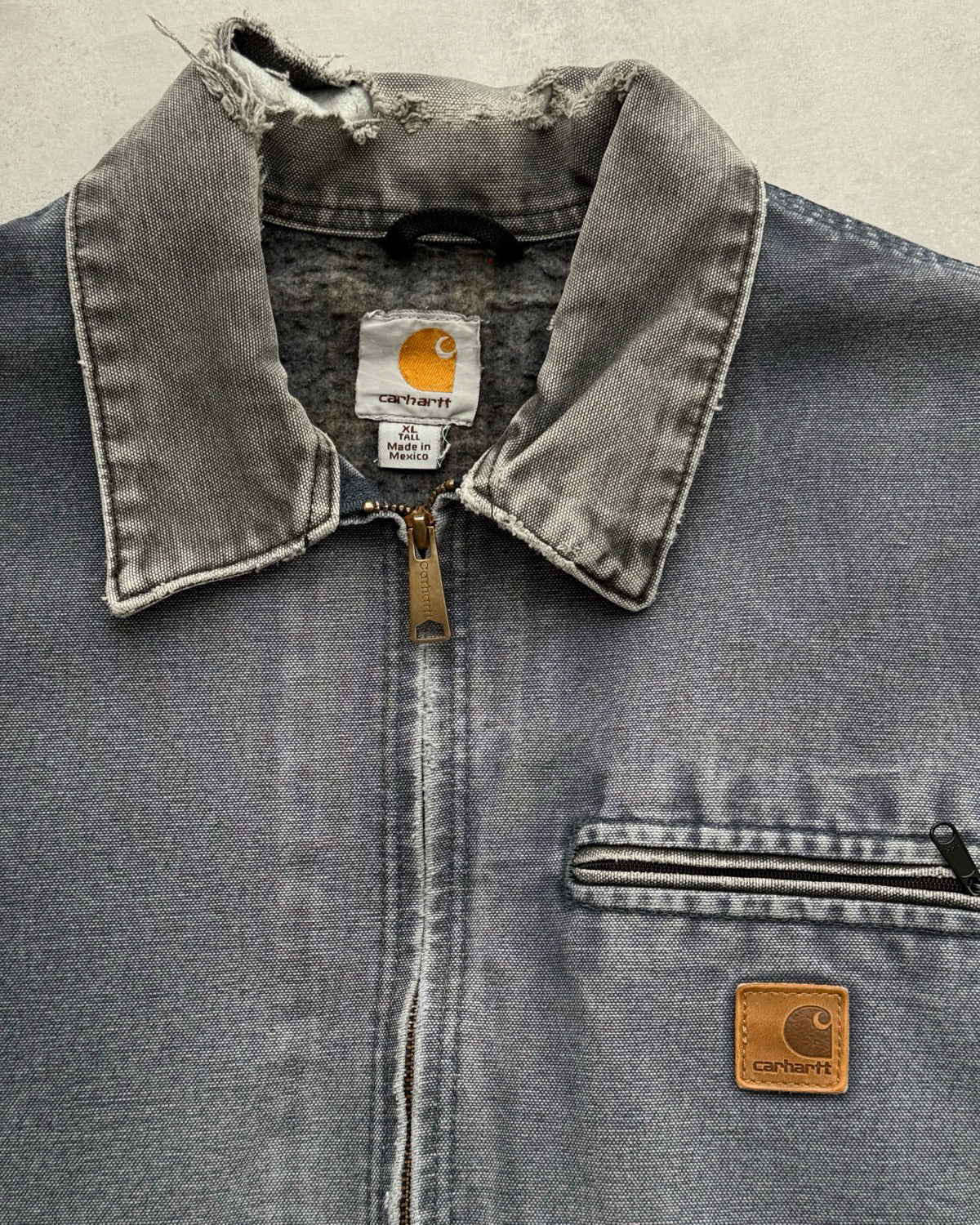 90s Distressed Blue Detroit Carhartt (XL)