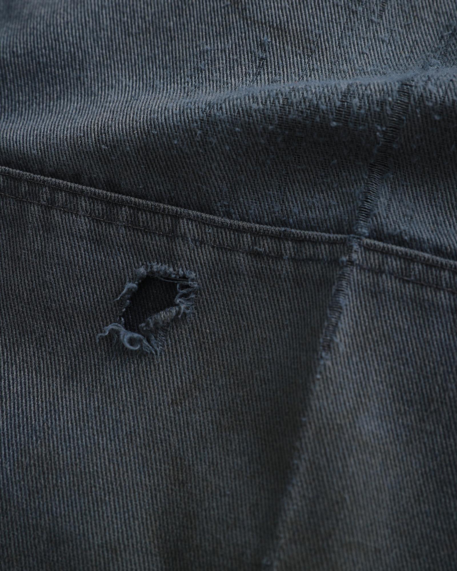 Thrashed Baggy Cali Shorts (34")