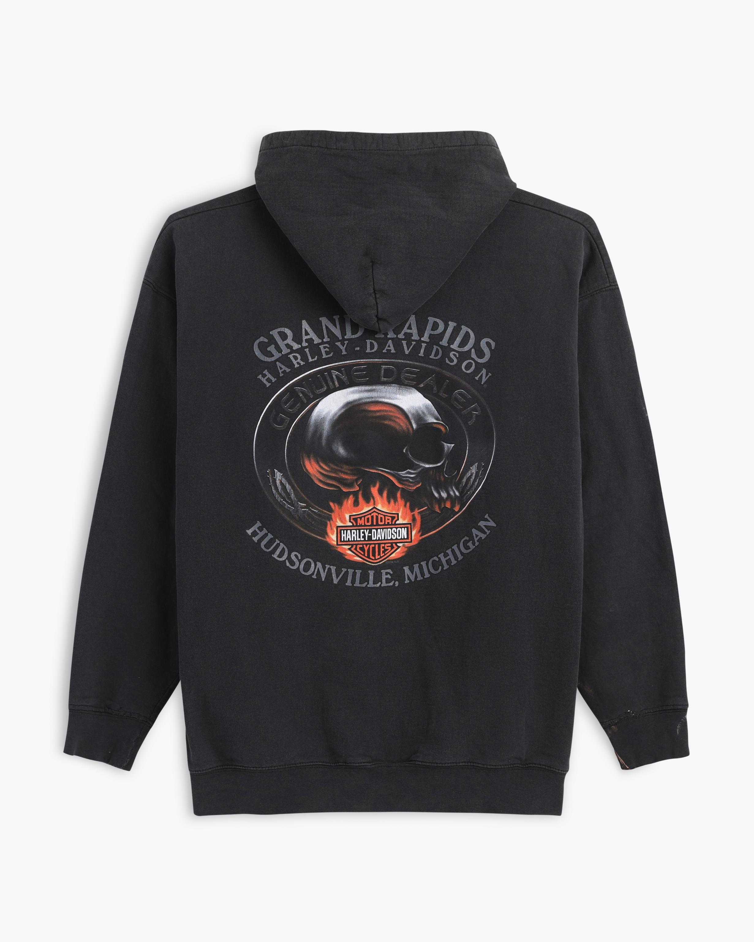 ‘09 Harley Davidson Skulls (L)