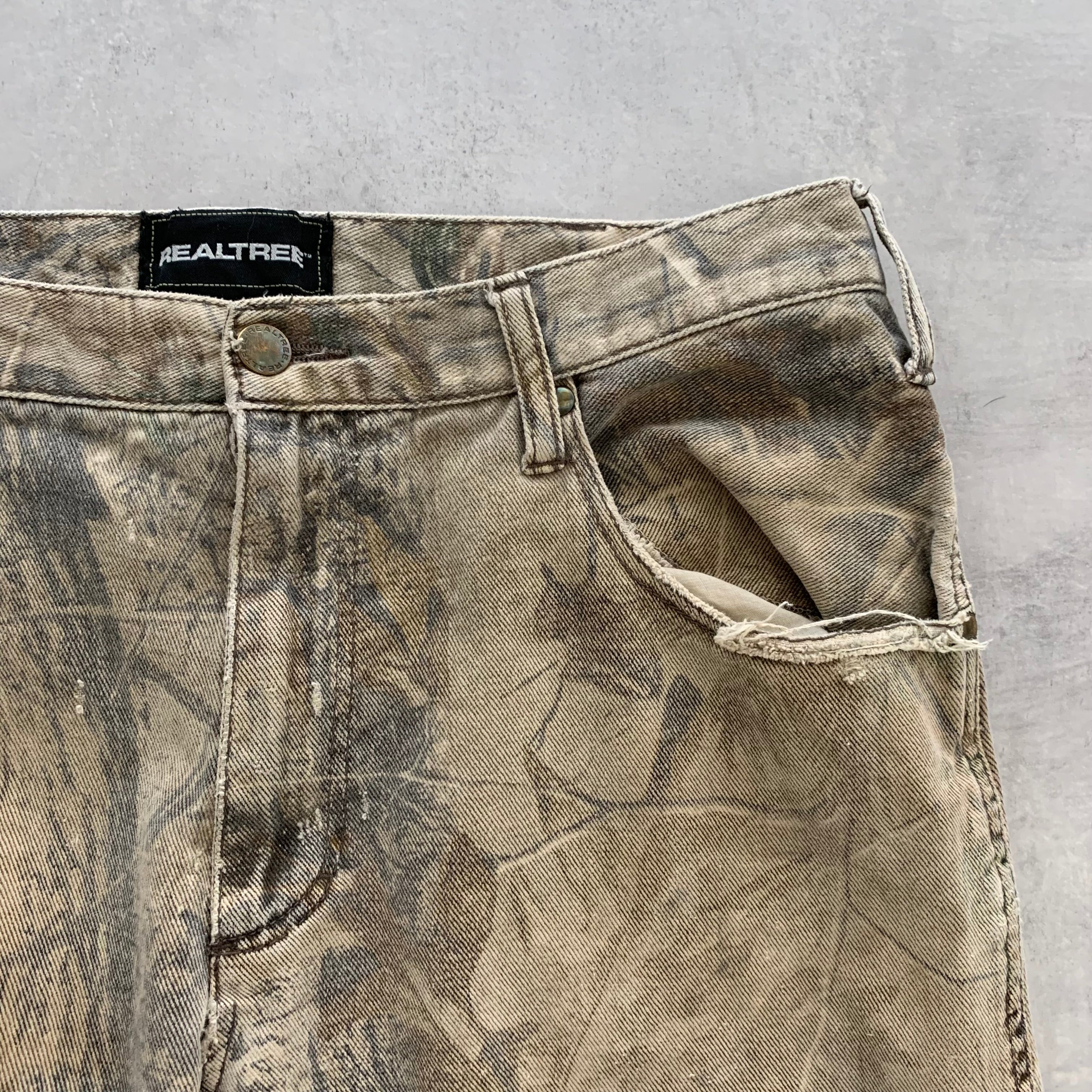 00s Camo Carpenters (32W)