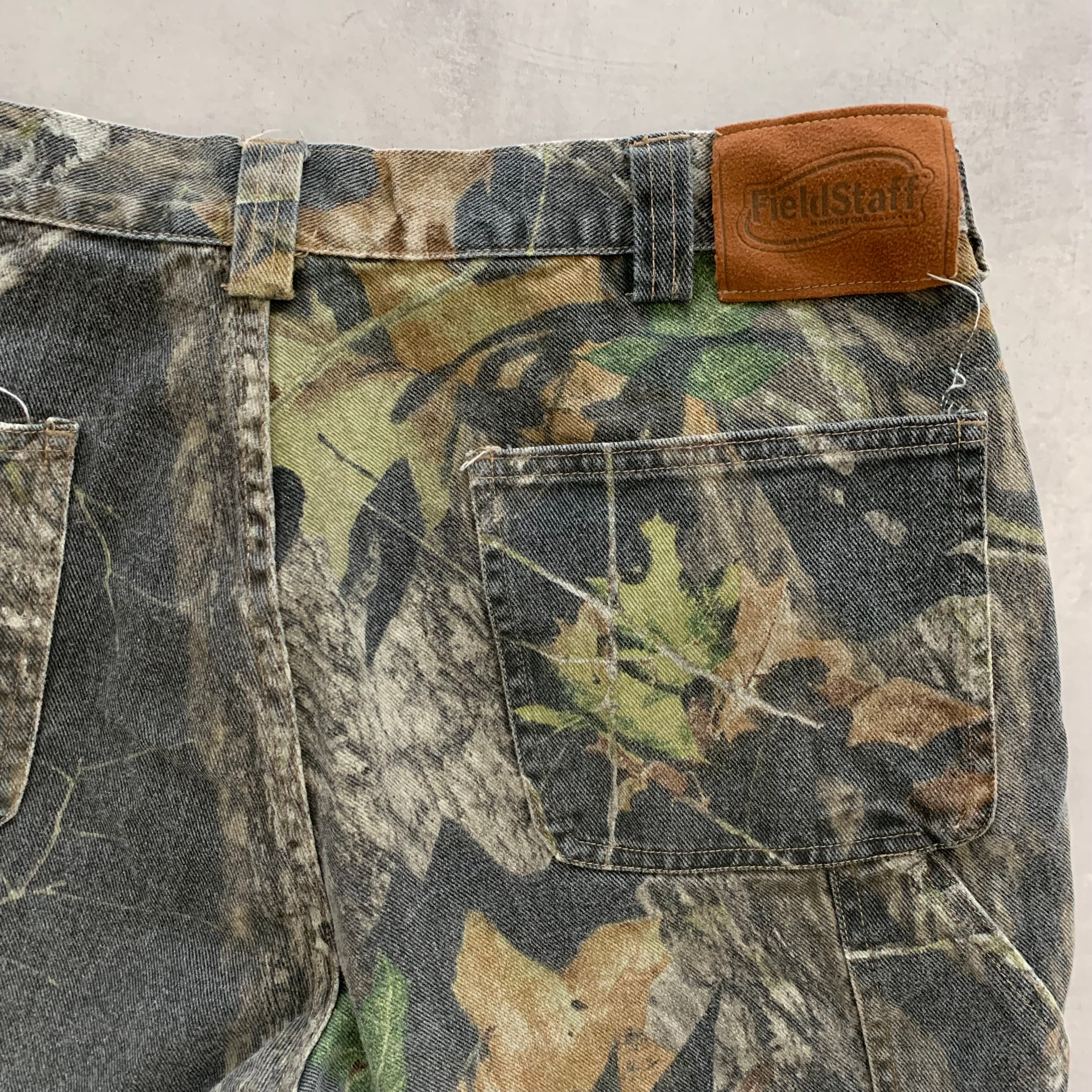 00s Camo Carpenters (34W)