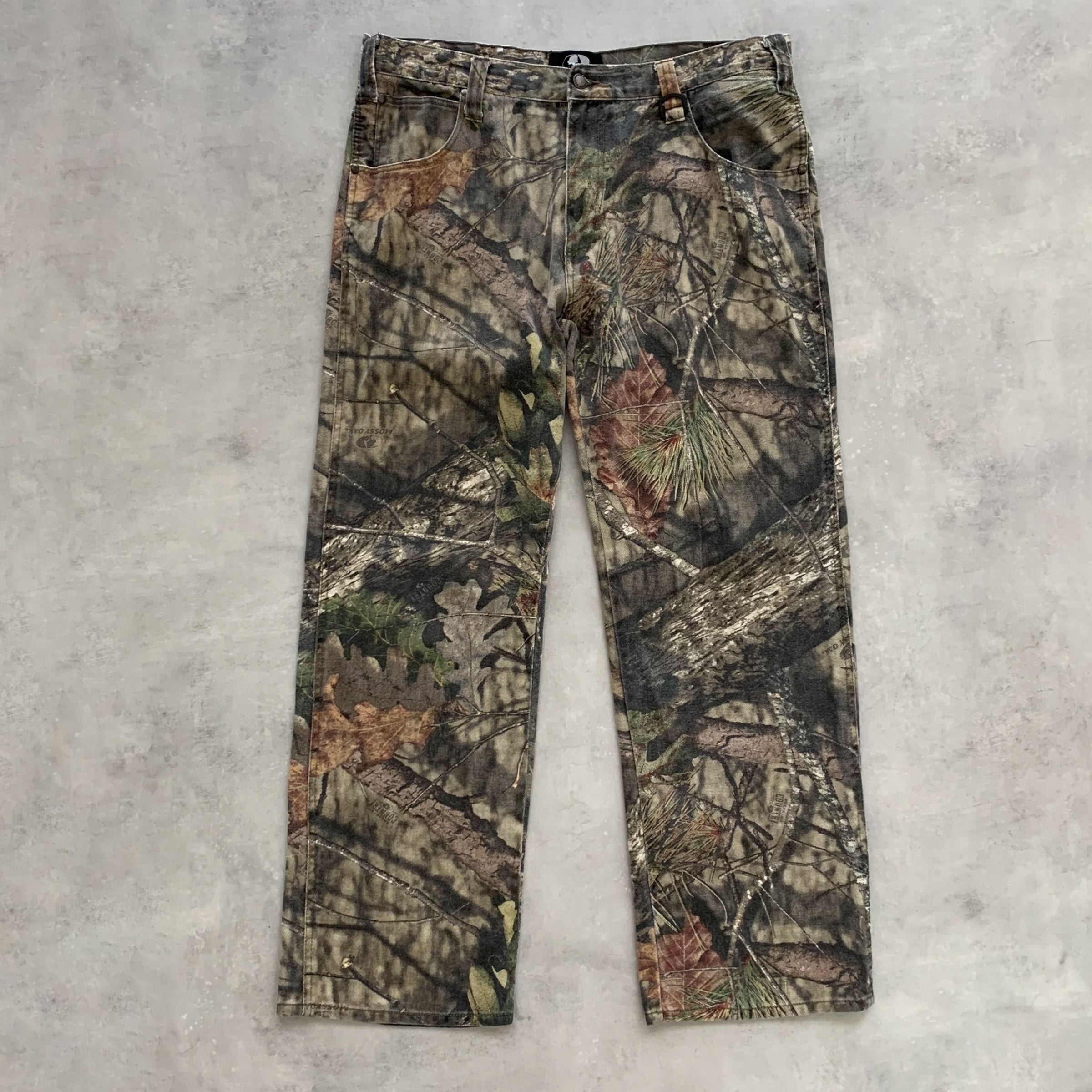 00s Camo Carpenters (36W)