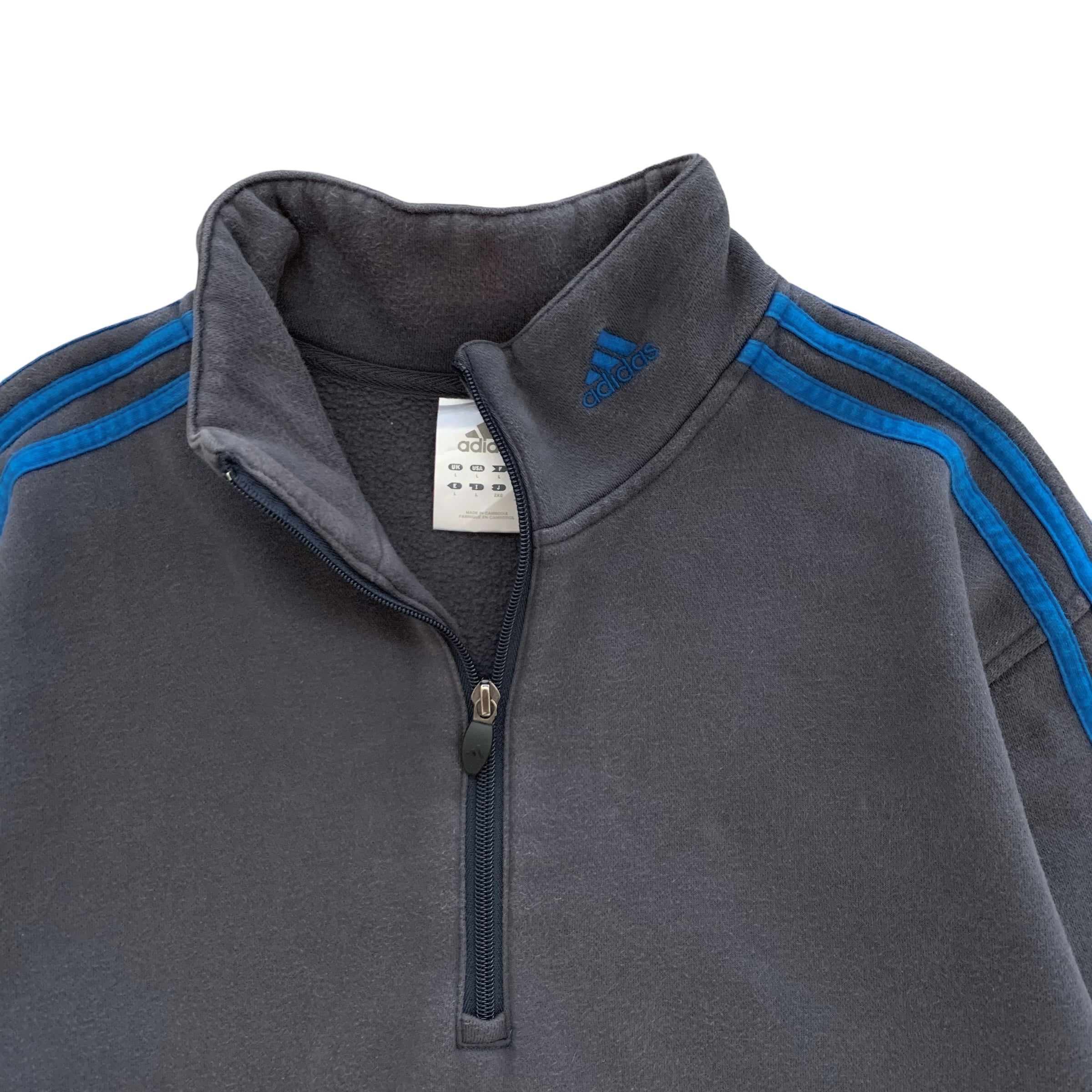 00s Adidas (L/XL)