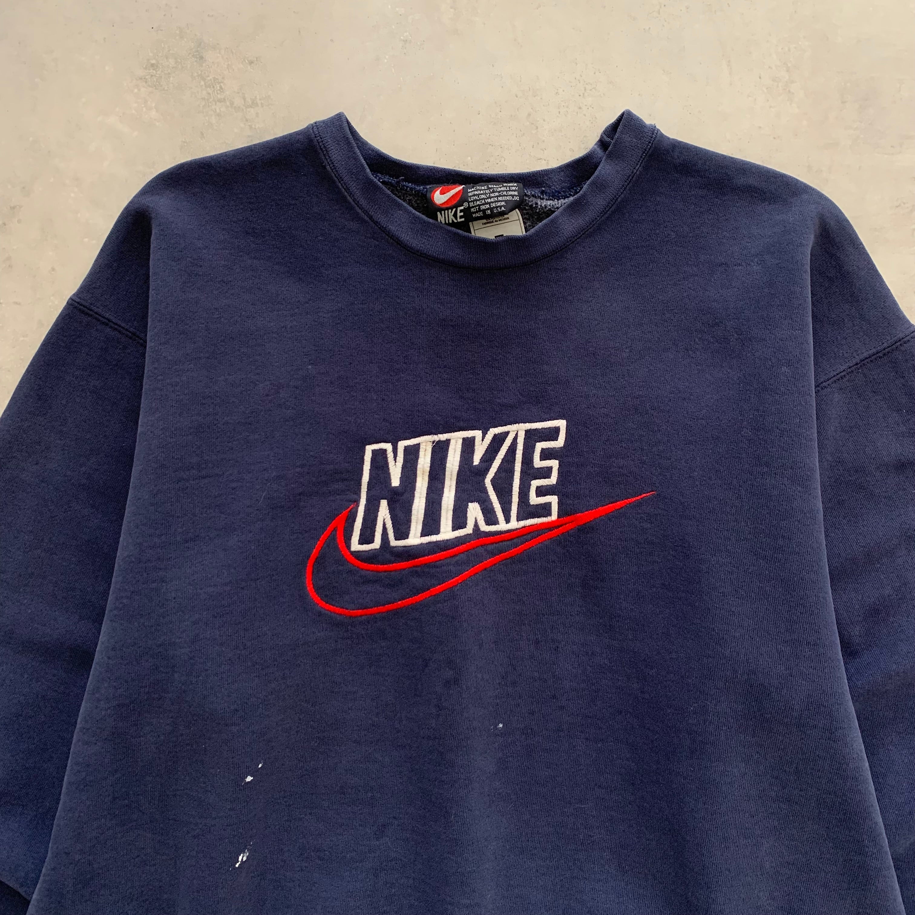 90s Nike (XL)