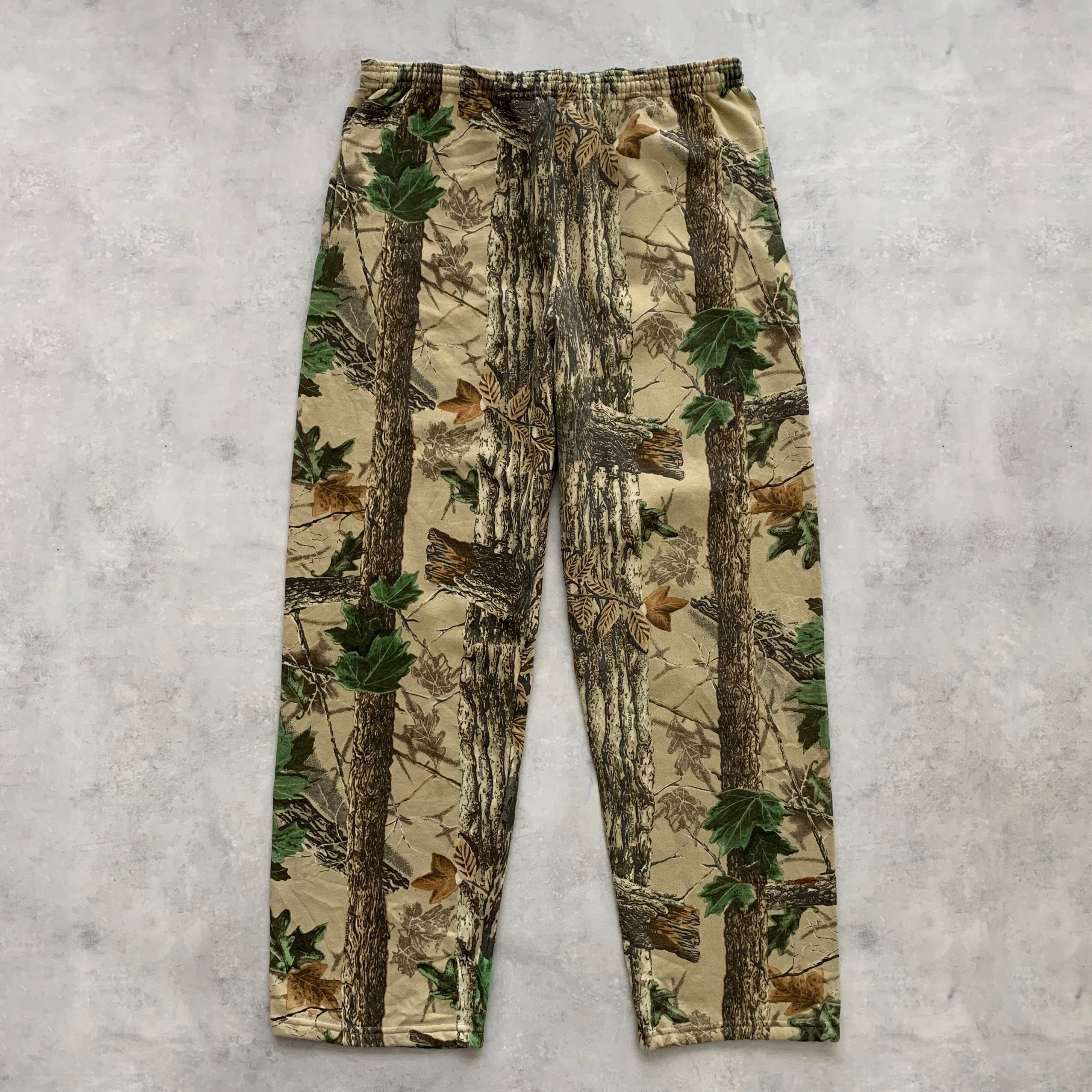 00s Camo Sweats (34-38W)