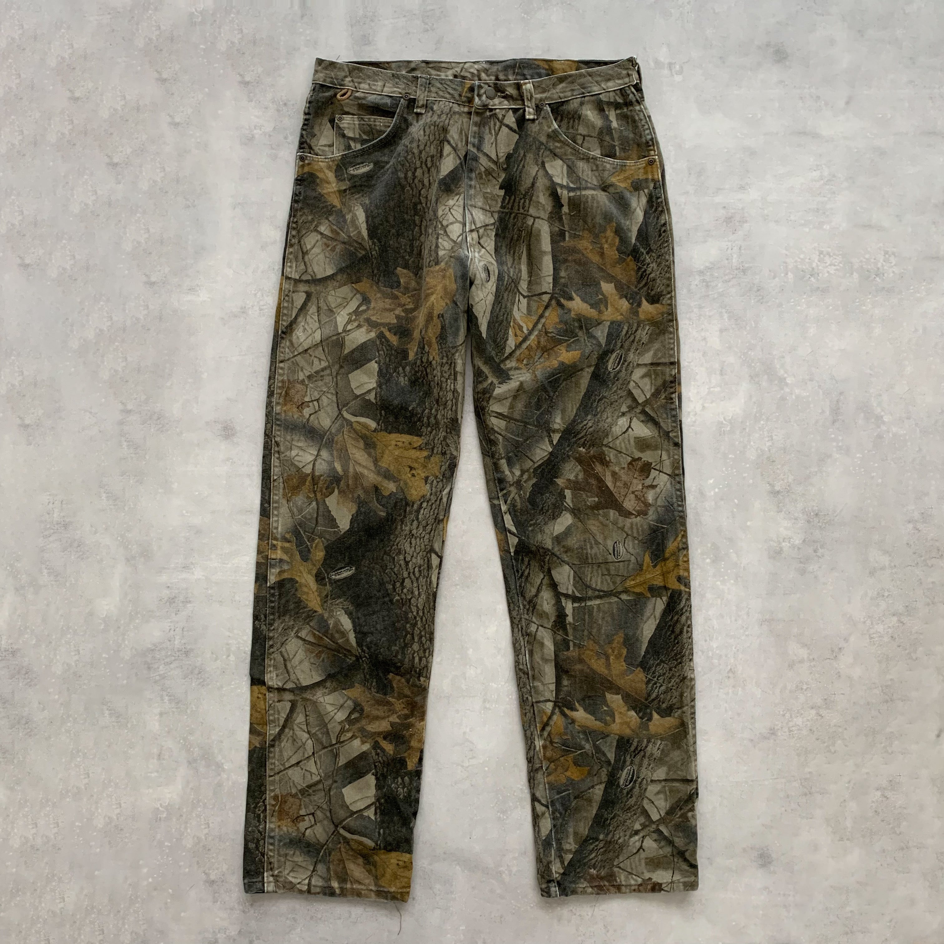 00s Camo Carpenters (34W)