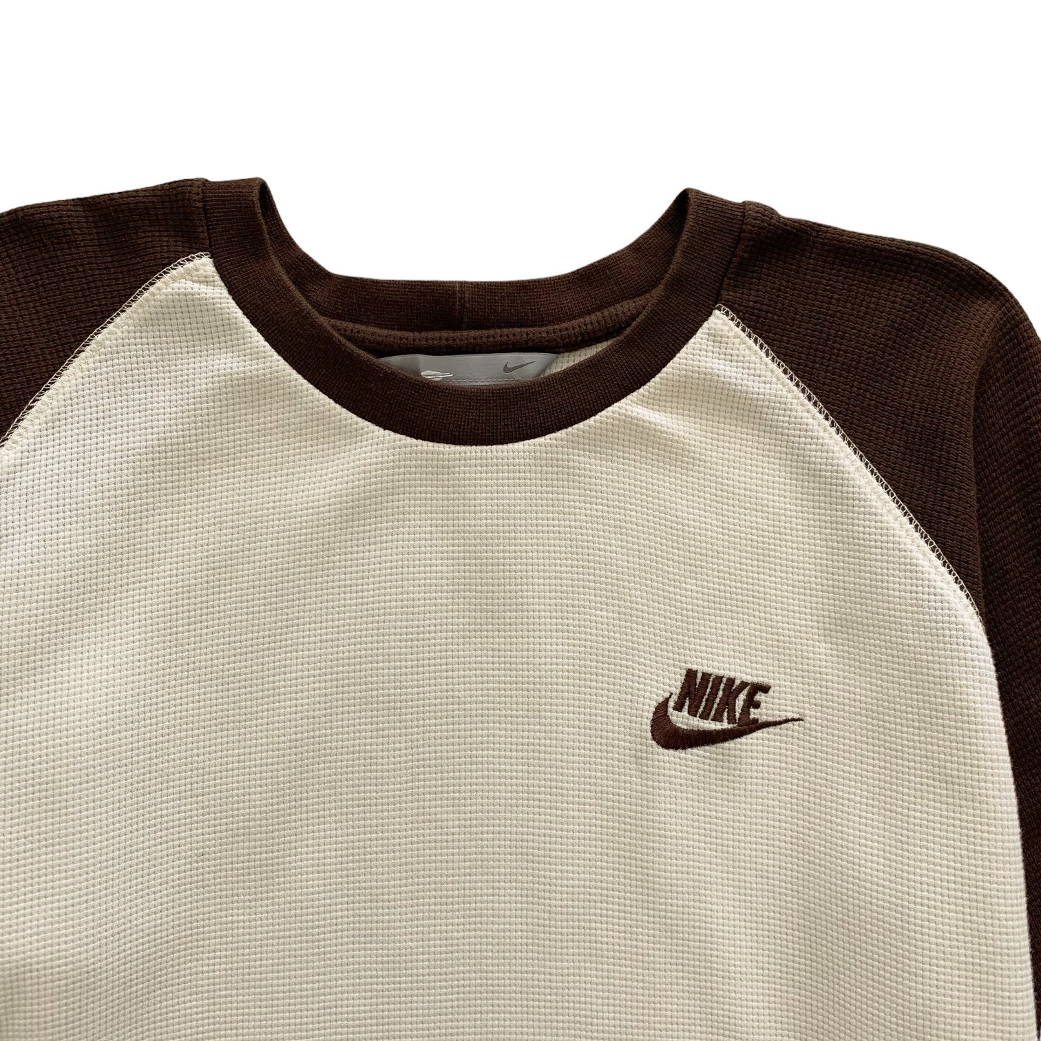 00s Nike (L)