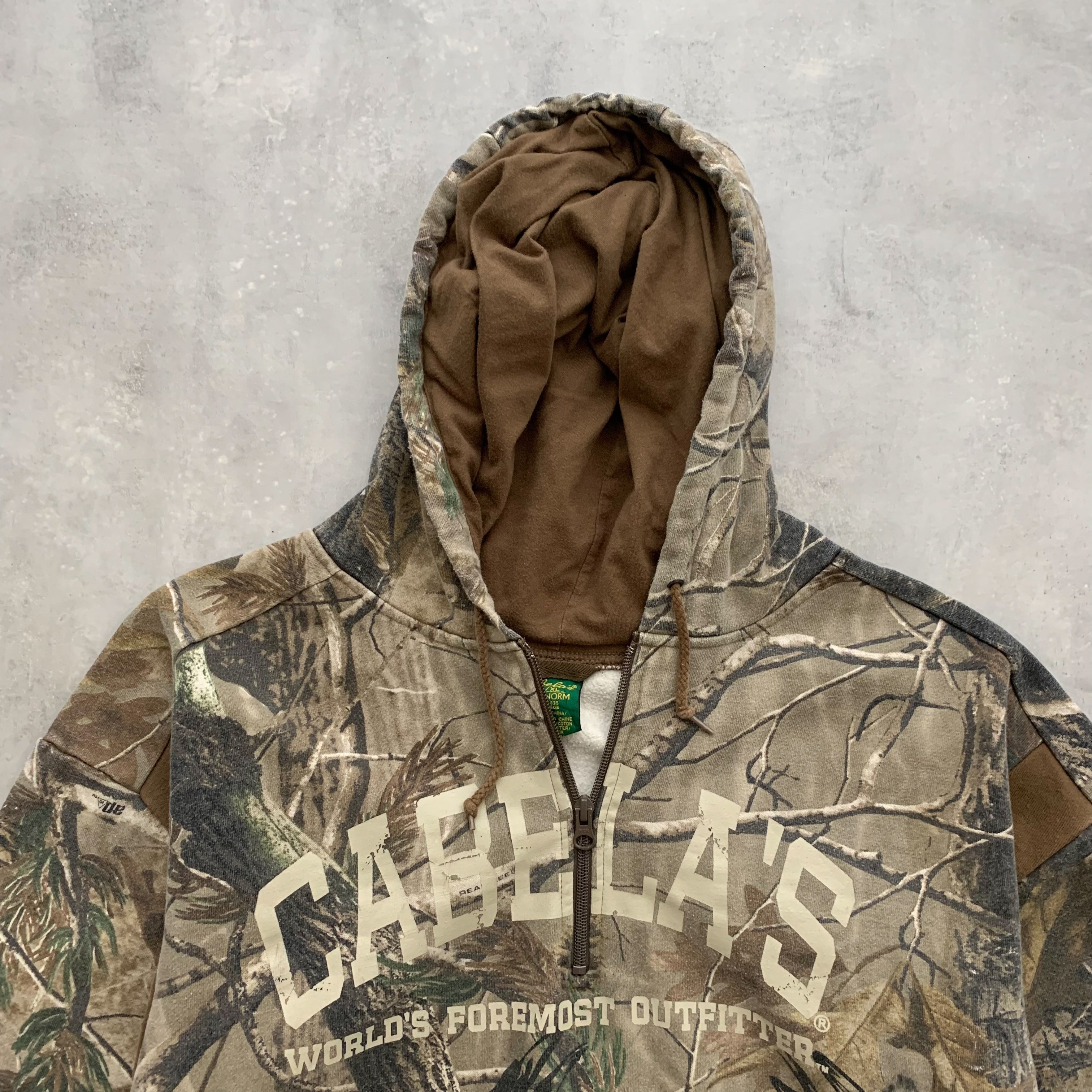 00s Camo Cabelas (XL)