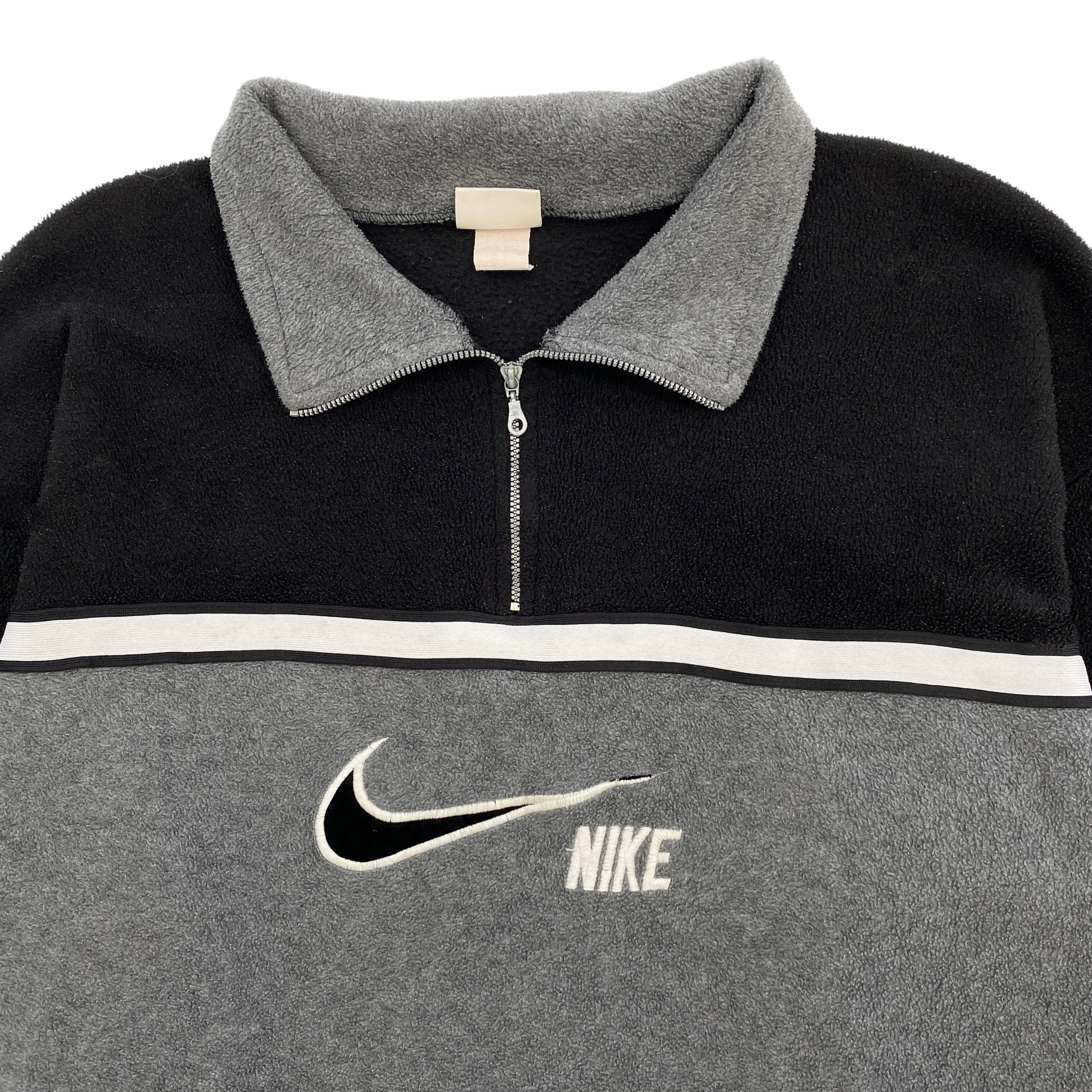 90s Nike (XL/XXL)