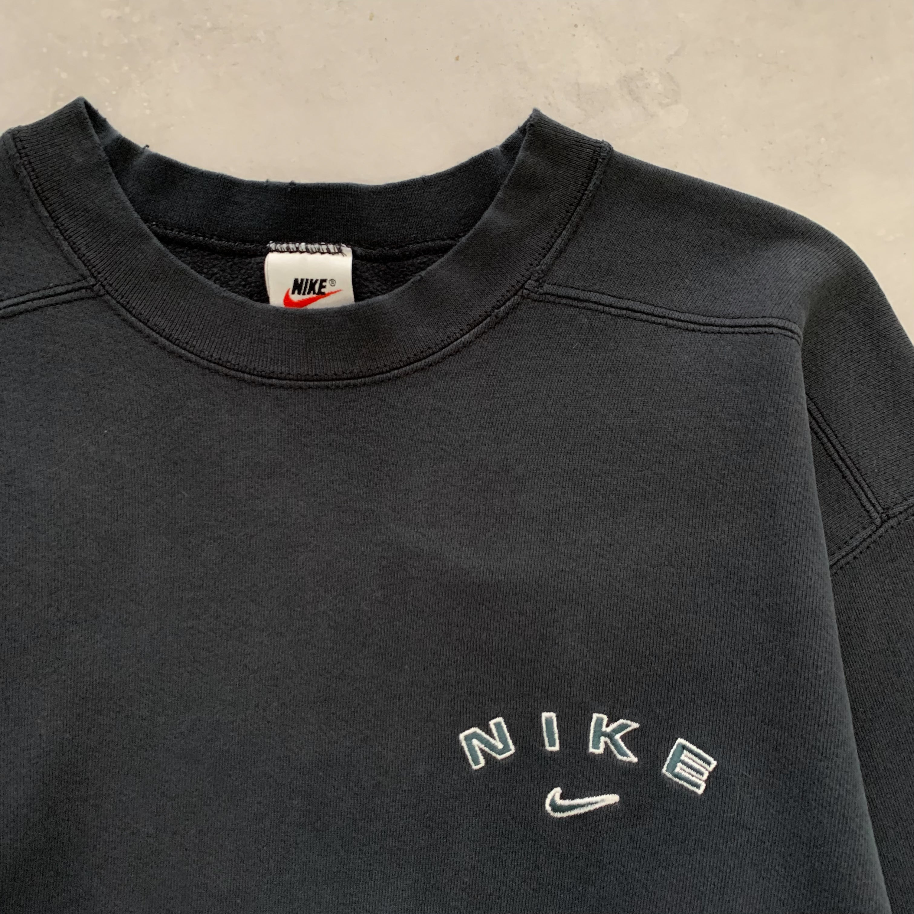 90s Nike (L)