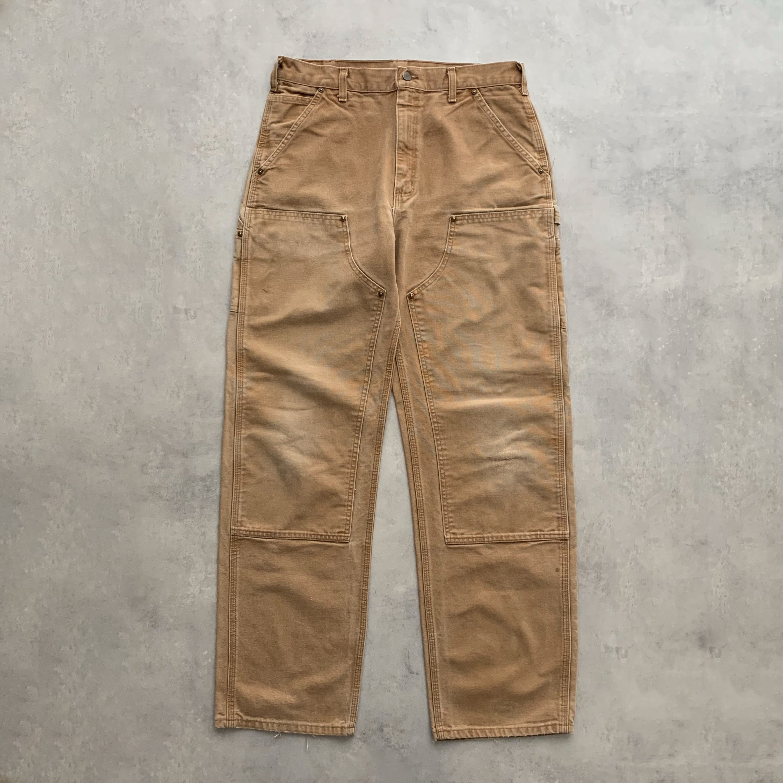 00s Carhartt Double Knees (33”W)