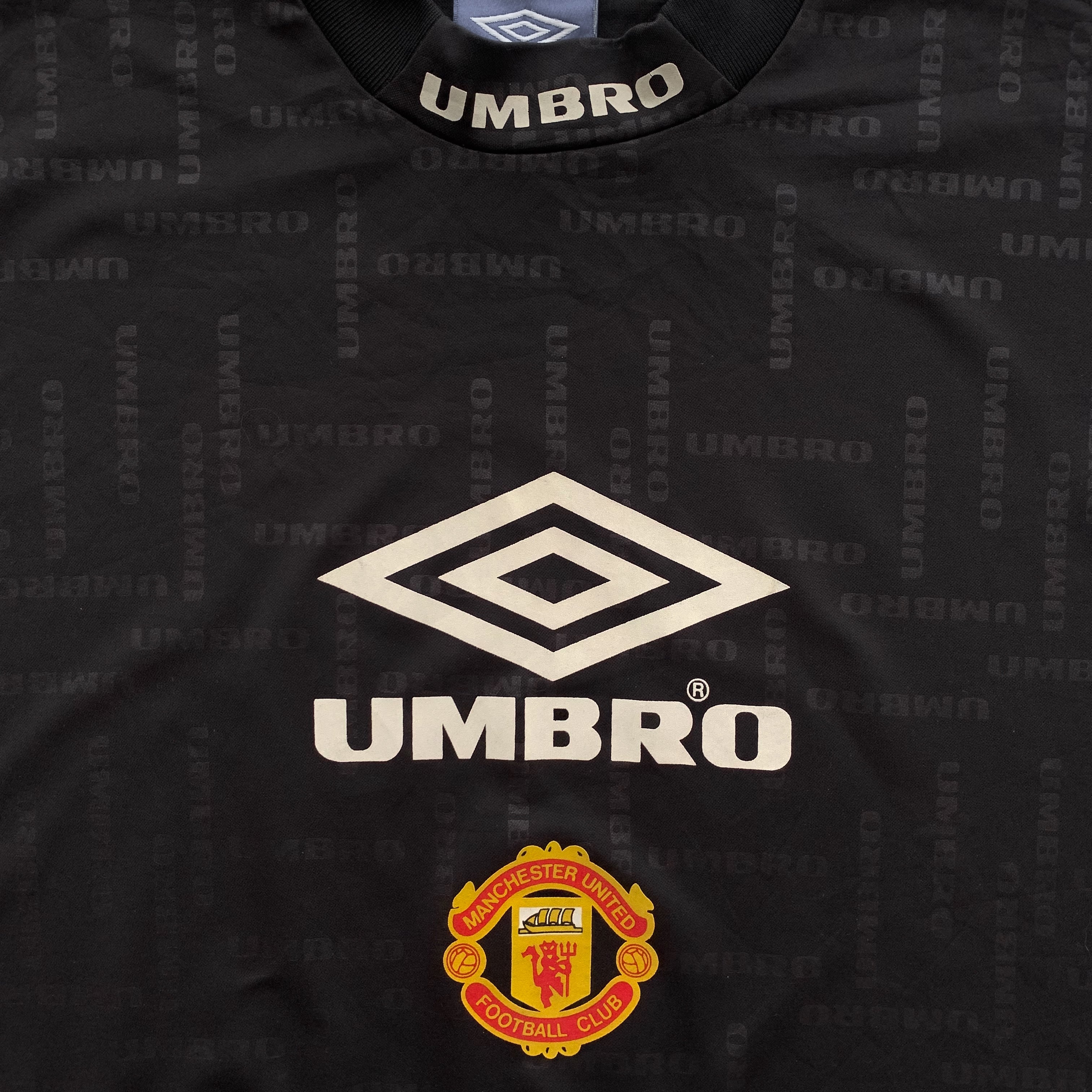 90s Umbro (XL)