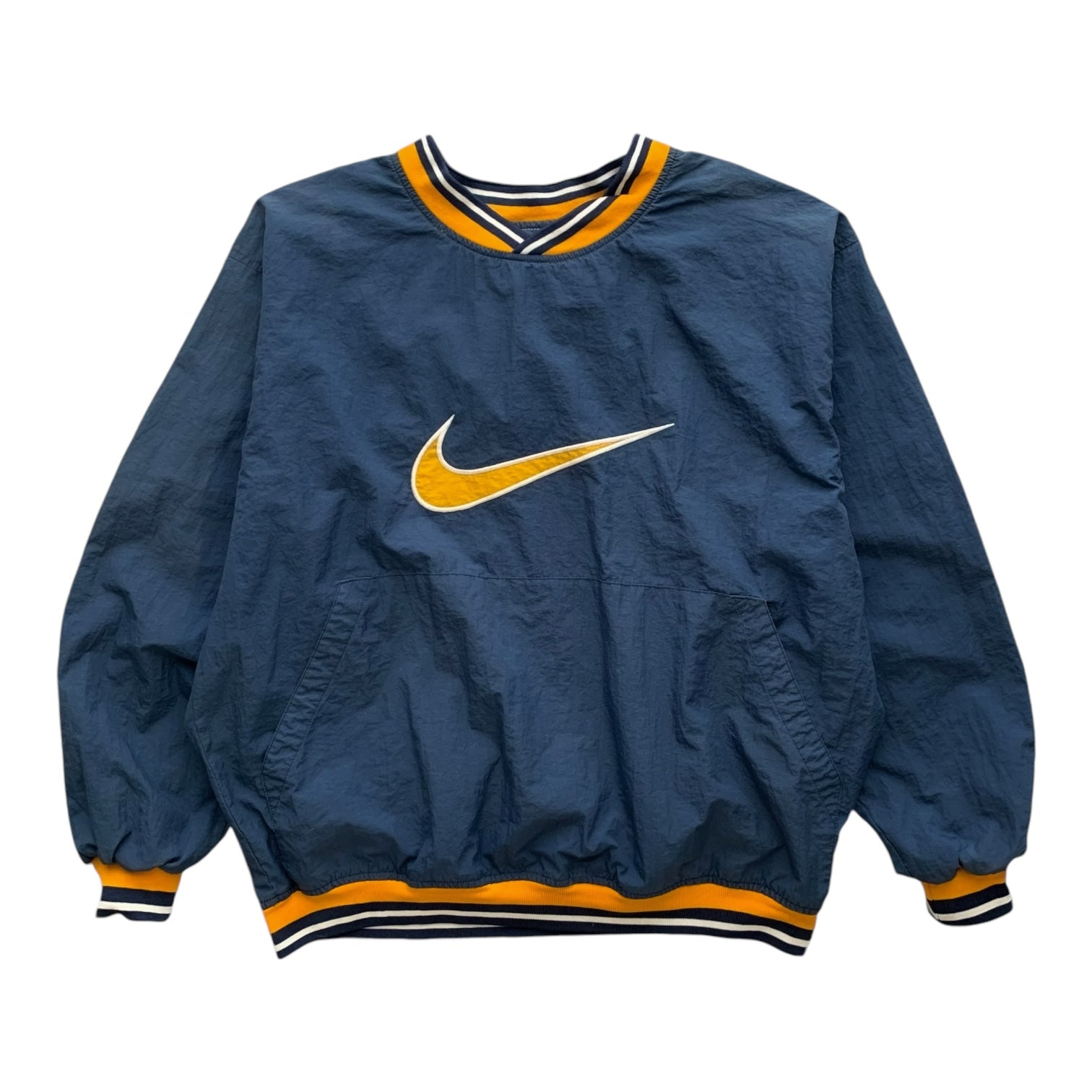 90s Nike (XL)