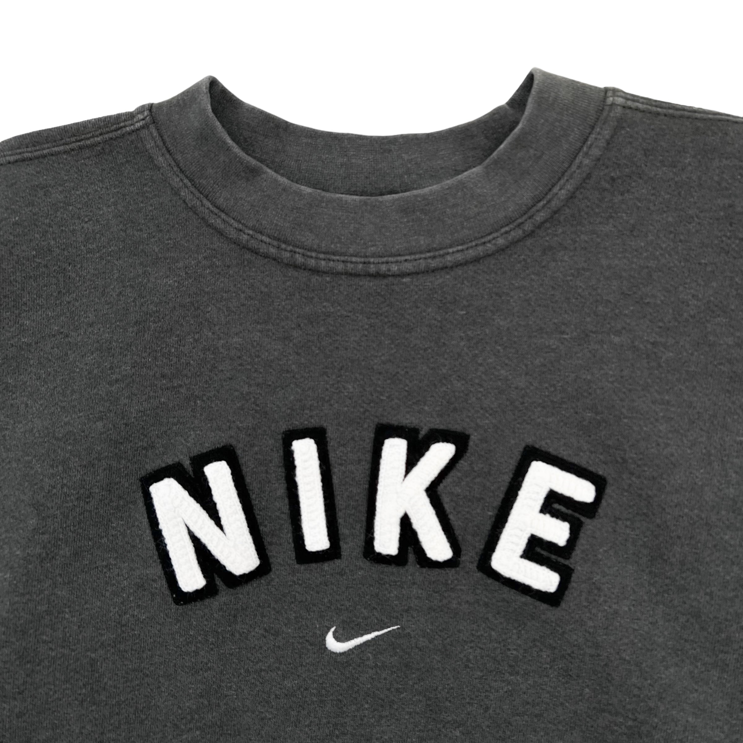 90s Nike (L/XL)