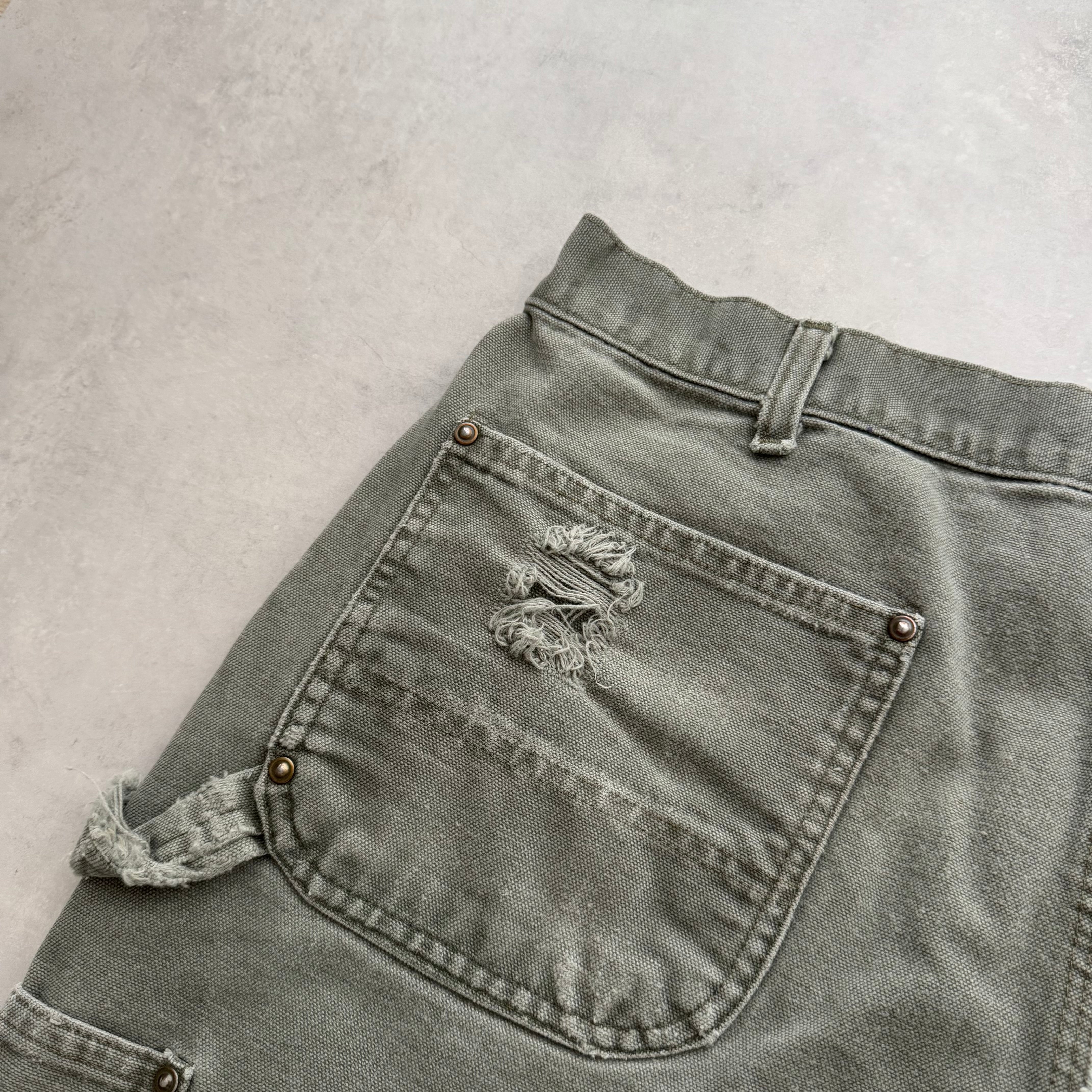 90s Carhartt Double Knee (34”W)