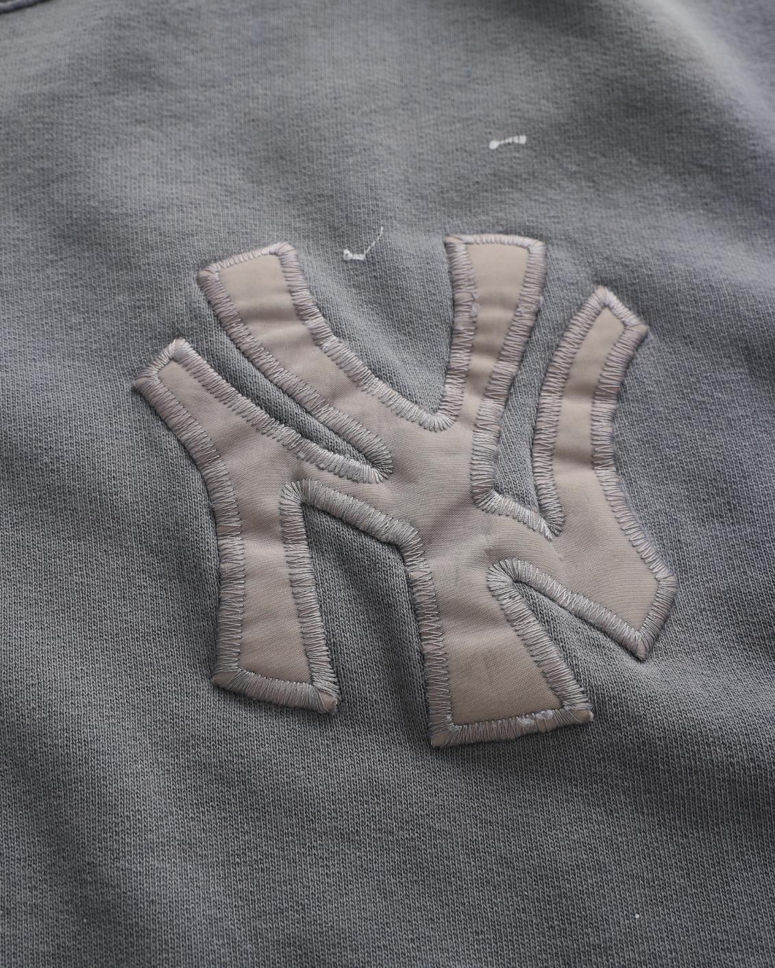 Faded Painters New York Yankees Sweatshirt (L/XL)
