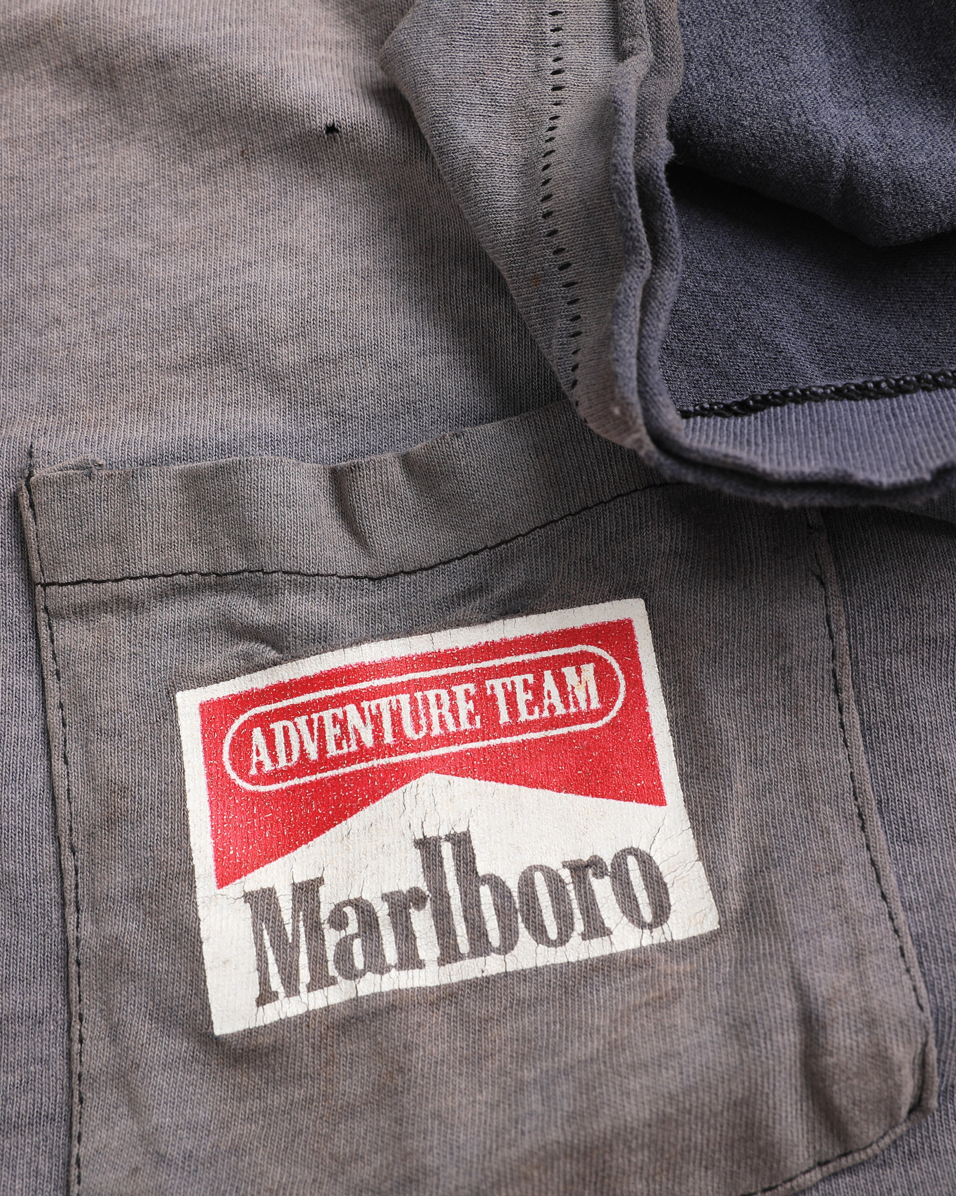 Thrashed Marlboro Snake Pass T-Shirt (XL)