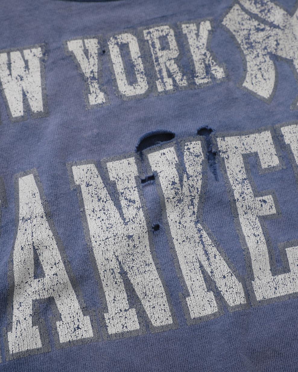 Faded New York Yankees Starter T-Shirt (L/XL)